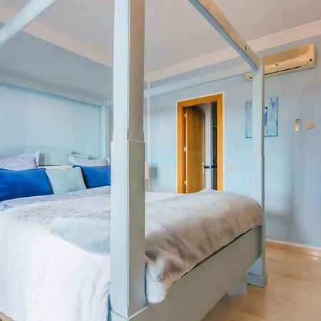 Boutique House *